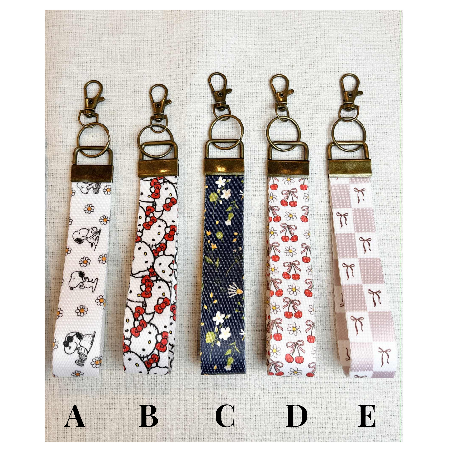 Handmade Keychain with Elegant Bronze Metal – Durable & Lightweight