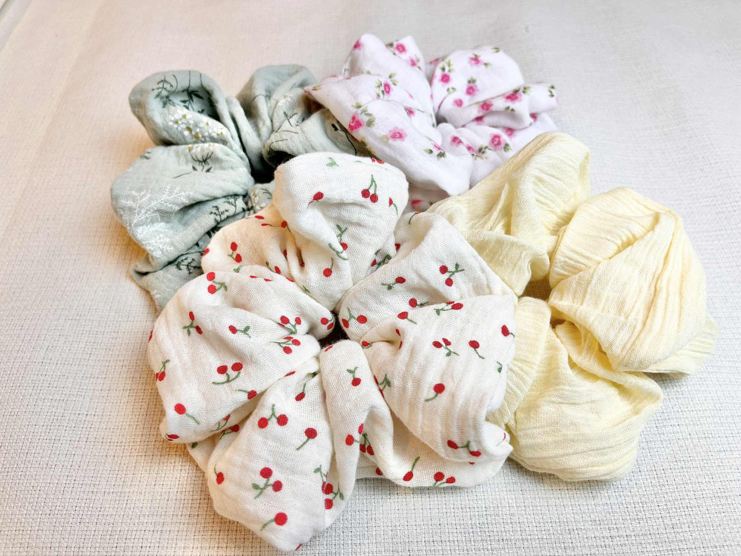 Cute Scrunchies for Girls, Teens & Women – Great Gift Idea