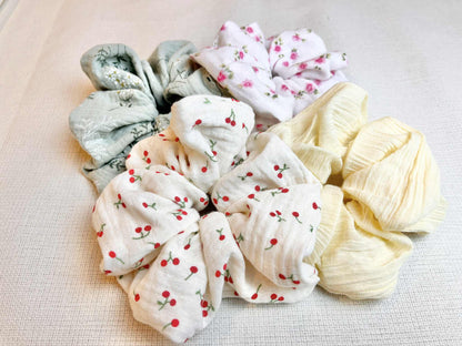 Cute Scrunchies for Girls, Teens & Women – Great Gift Idea