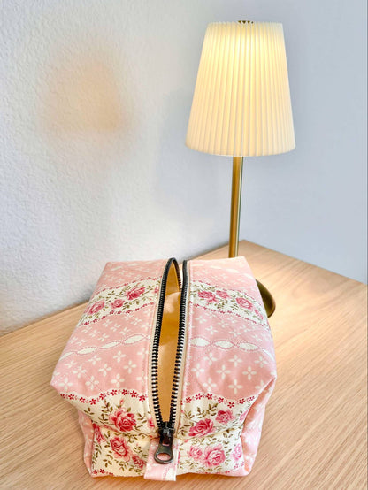 Handsewn Makeup Tote Bag | Small Zipper Cosmetic Pouch | Travel Toiletry Bag | Handmade Gift for Her | Floral Makeup Organizer Bag