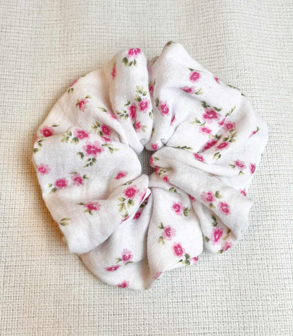 Cute Scrunchies for Girls, Teens & Women – Great Gift Idea