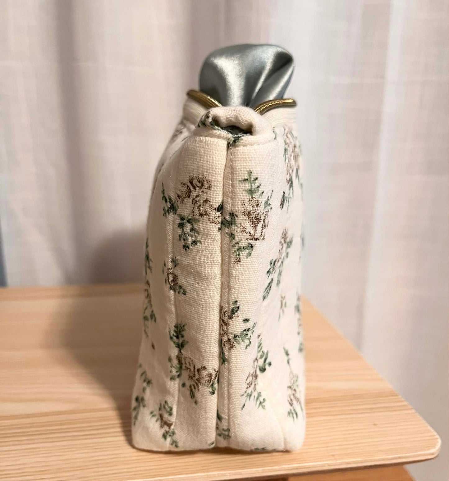 Zipper Cosmetic Pouch | Travel Toiletry Bag | Handmade Gift for Her | Floral Makeup Organizer Bag