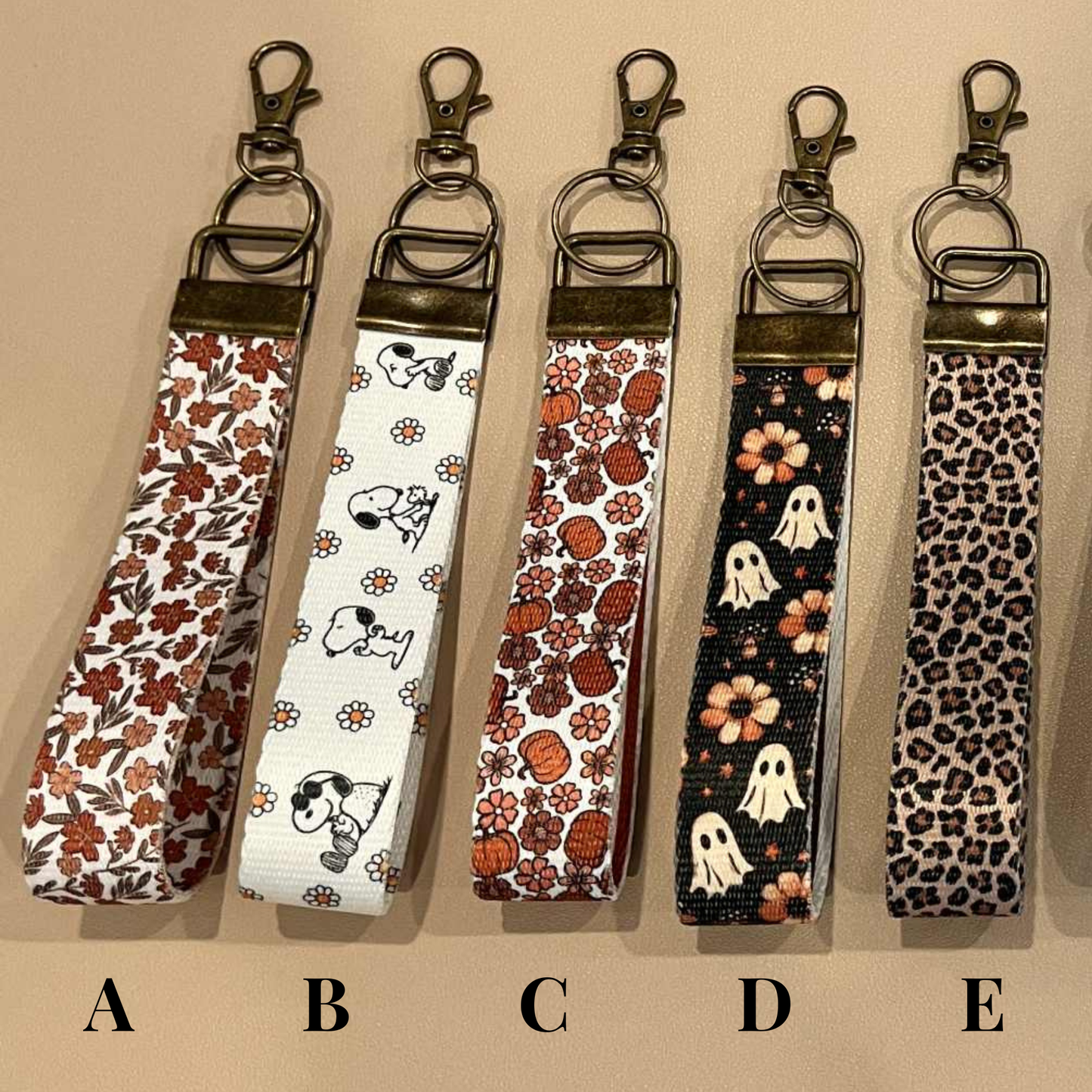 Handmade Keychain with Elegant Bronze Metal – Durable & Lightweight