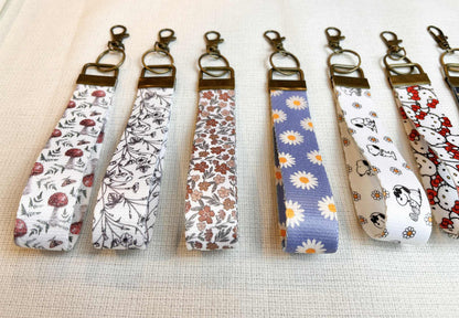 Handmade Keychain with Elegant Bronze Metal – Durable & Lightweight
