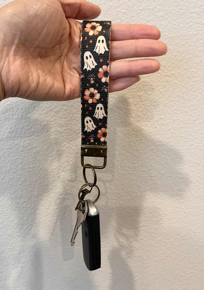 Handmade Keychain with Elegant Bronze Metal – Durable & Lightweight